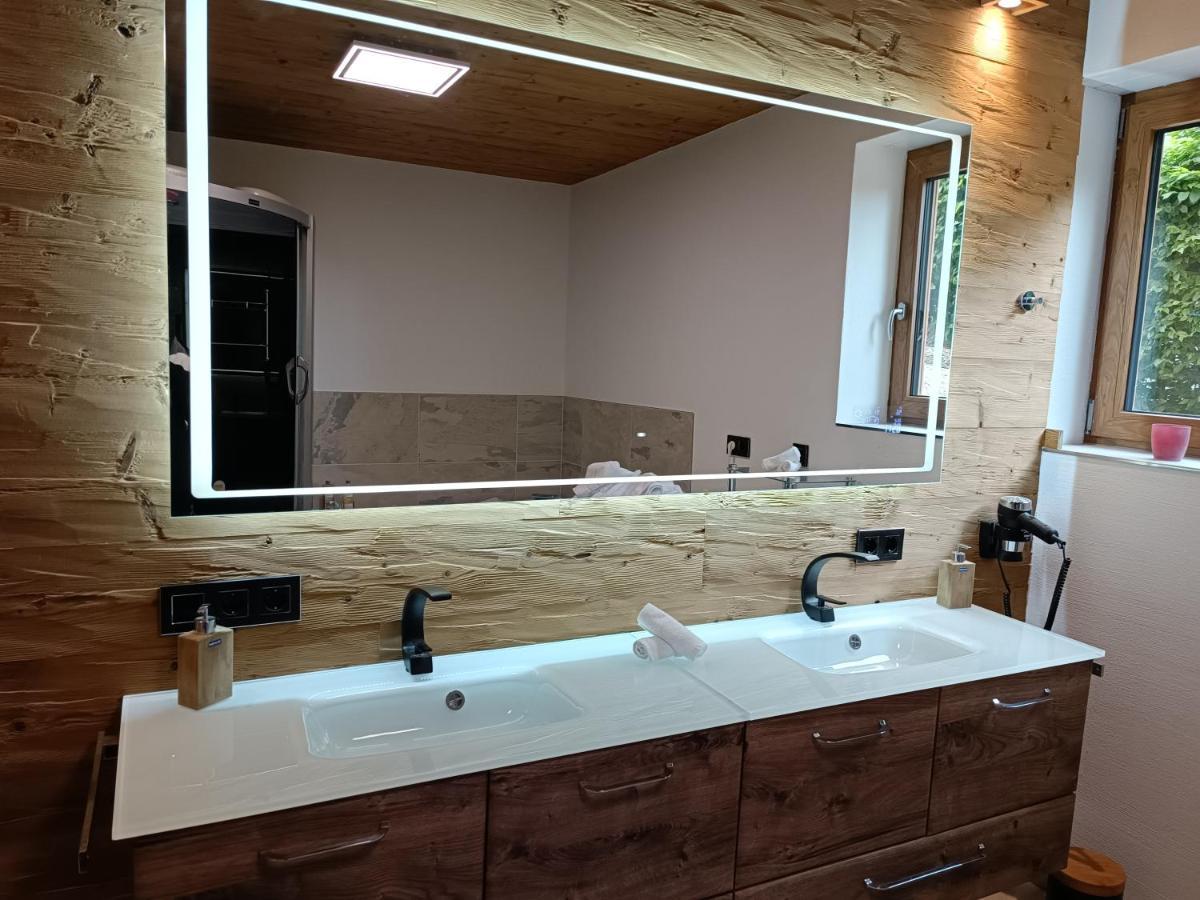 Luxus Ferienwohnung Chalet Seenaehe Schalkenmehren Eksteriør billede