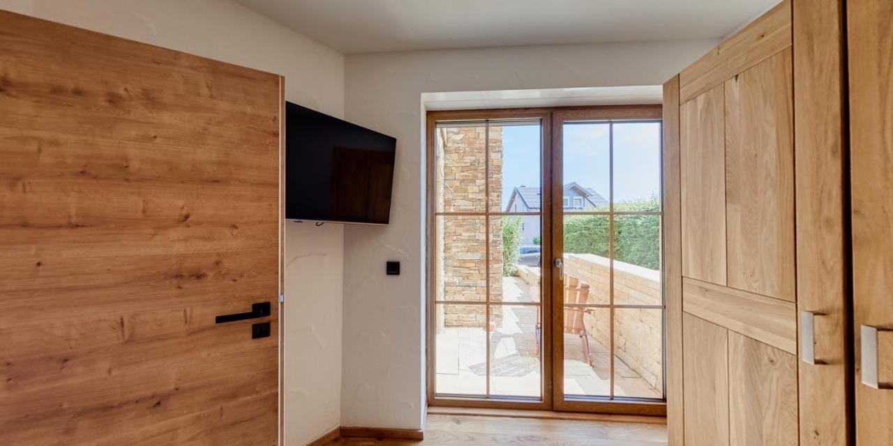Luxus Ferienwohnung Chalet Seenaehe Schalkenmehren Eksteriør billede