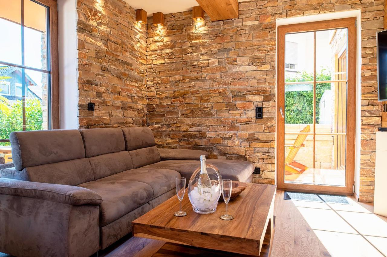Luxus Ferienwohnung Chalet Seenaehe Schalkenmehren Eksteriør billede